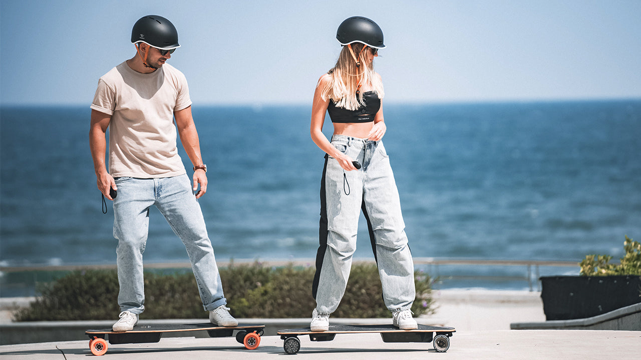 Explore the Great Outdoors on Electric Skateboards: Your Summer Must-Have